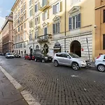 Modern & Stylish Flat Near Piazza Della Repubblica Feriehus *