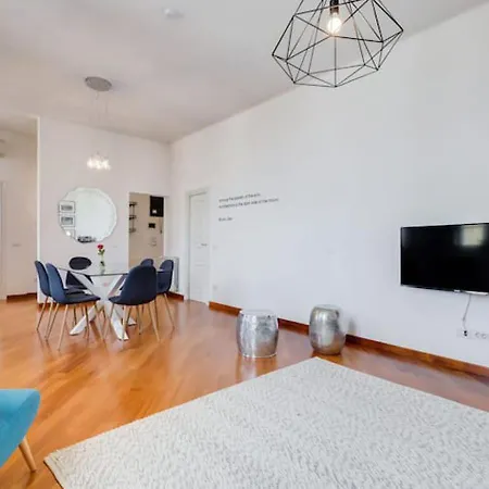 Tatil Evi Elegant Flat In Rome Historic Center - 2 Bathrooms Roma